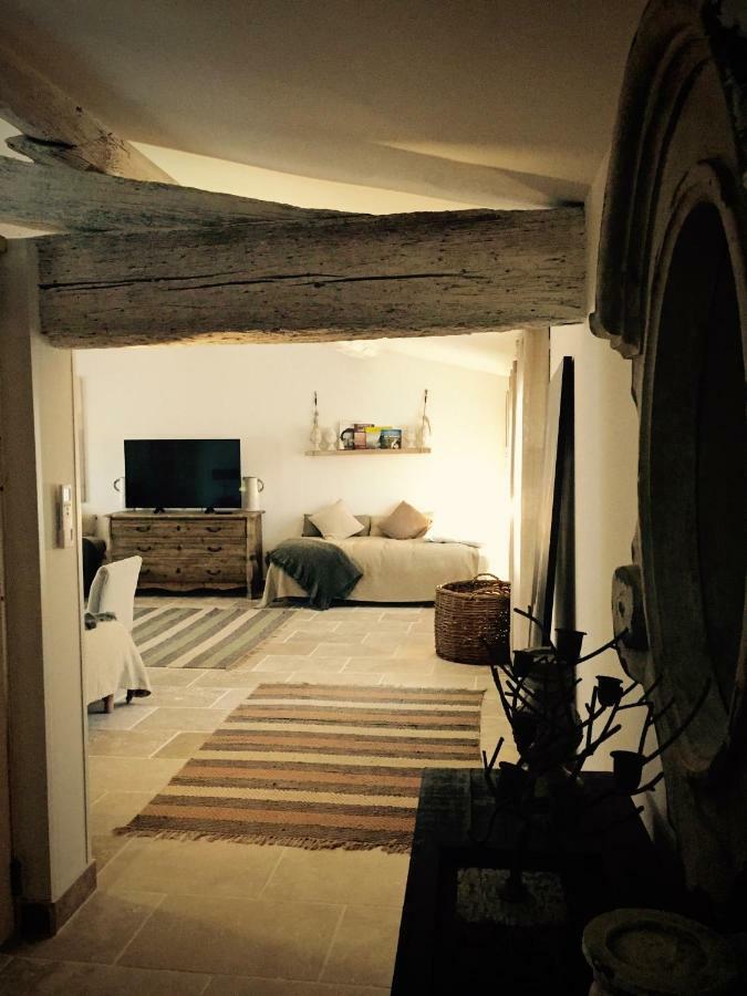 مبيت وإفطار Saint-Laurent-dʼAigouze Mas Du Grand Bordes المظهر الخارجي الصورة