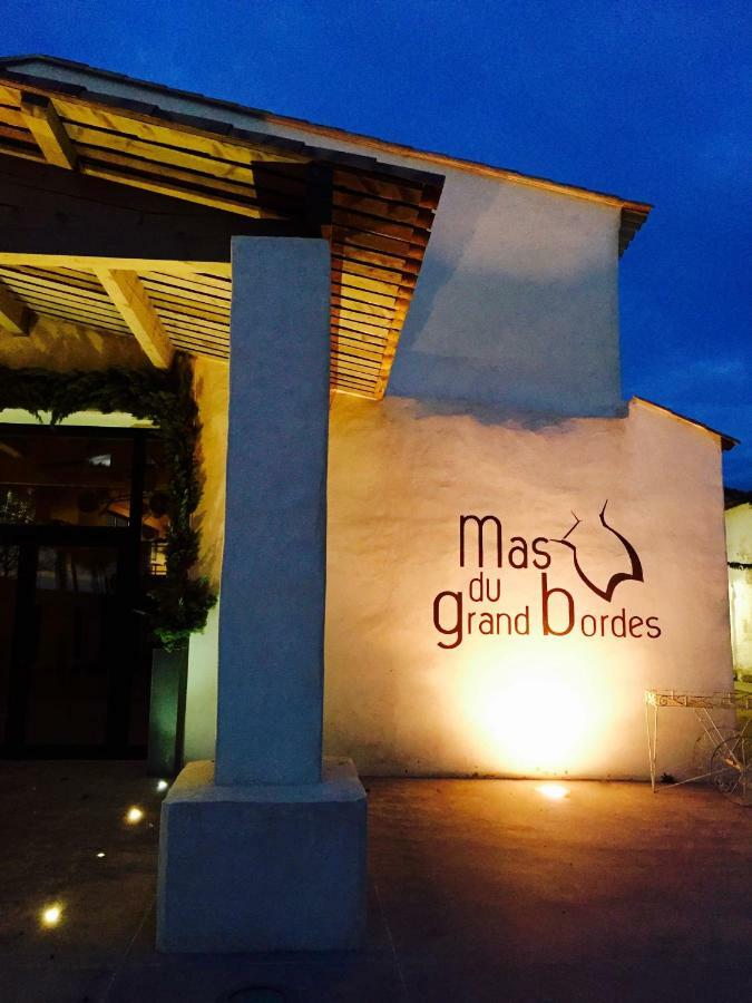 مبيت وإفطار Saint-Laurent-dʼAigouze Mas Du Grand Bordes المظهر الخارجي الصورة